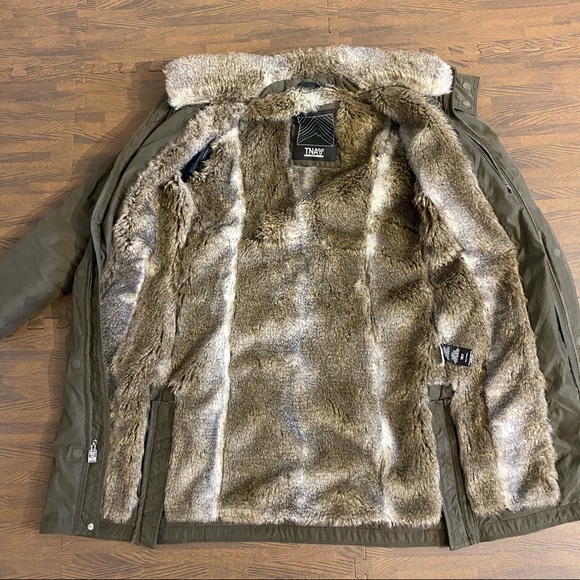 TNA | Winter Jacket | Size S - Picture 3 of 8